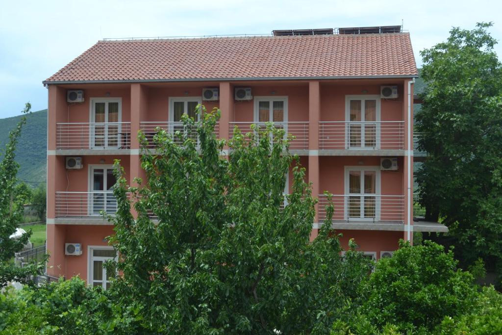 Guesthouse Orlovic Budva Eksteriør billede