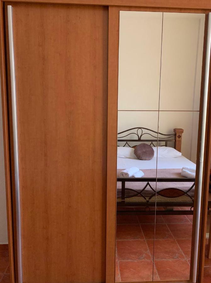 Guesthouse Orlovic Budva Eksteriør billede
