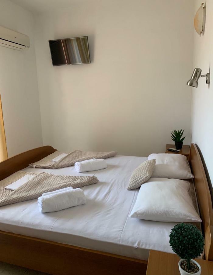 Guesthouse Orlovic Budva Eksteriør billede