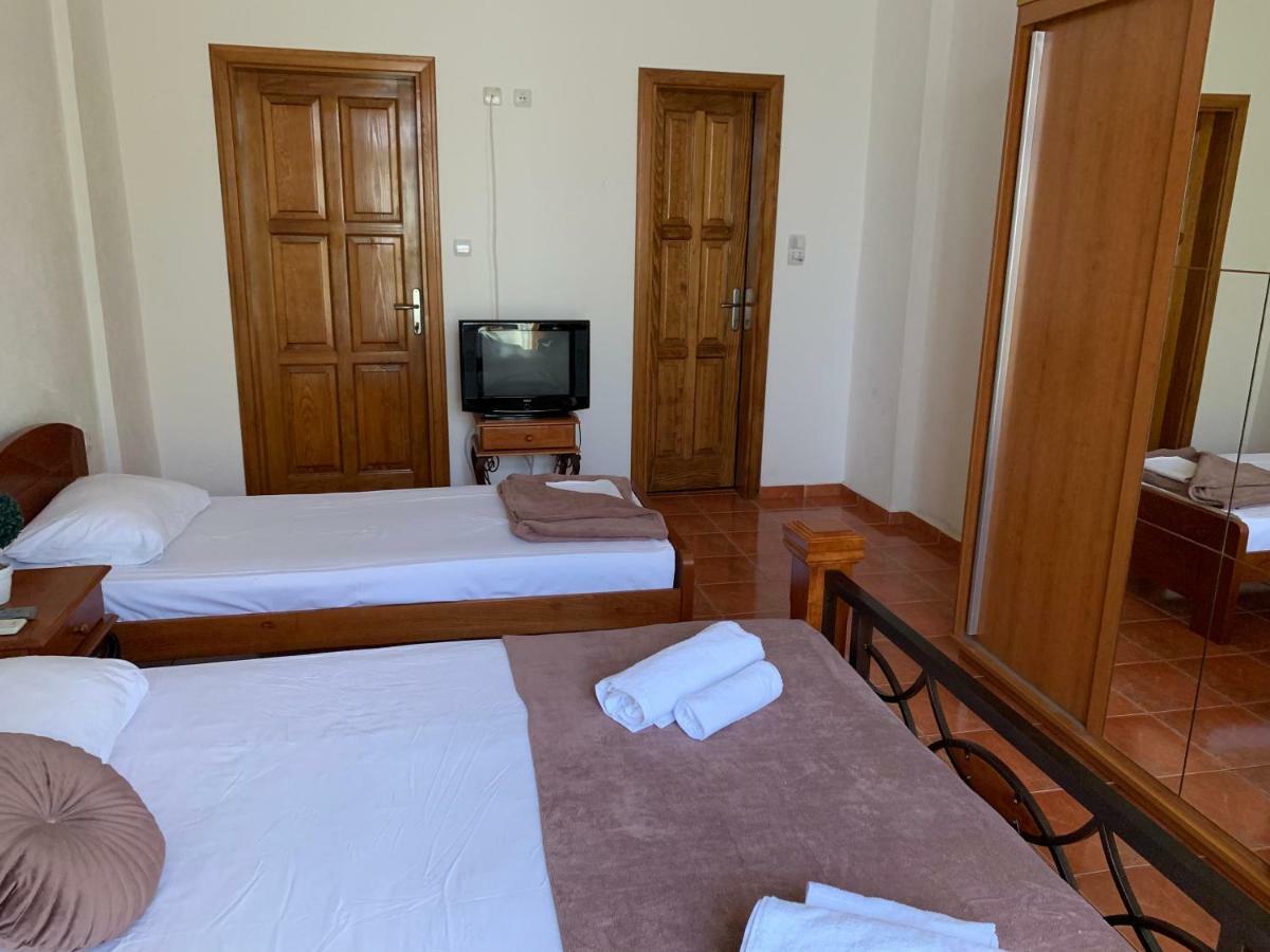 Guesthouse Orlovic Budva Eksteriør billede