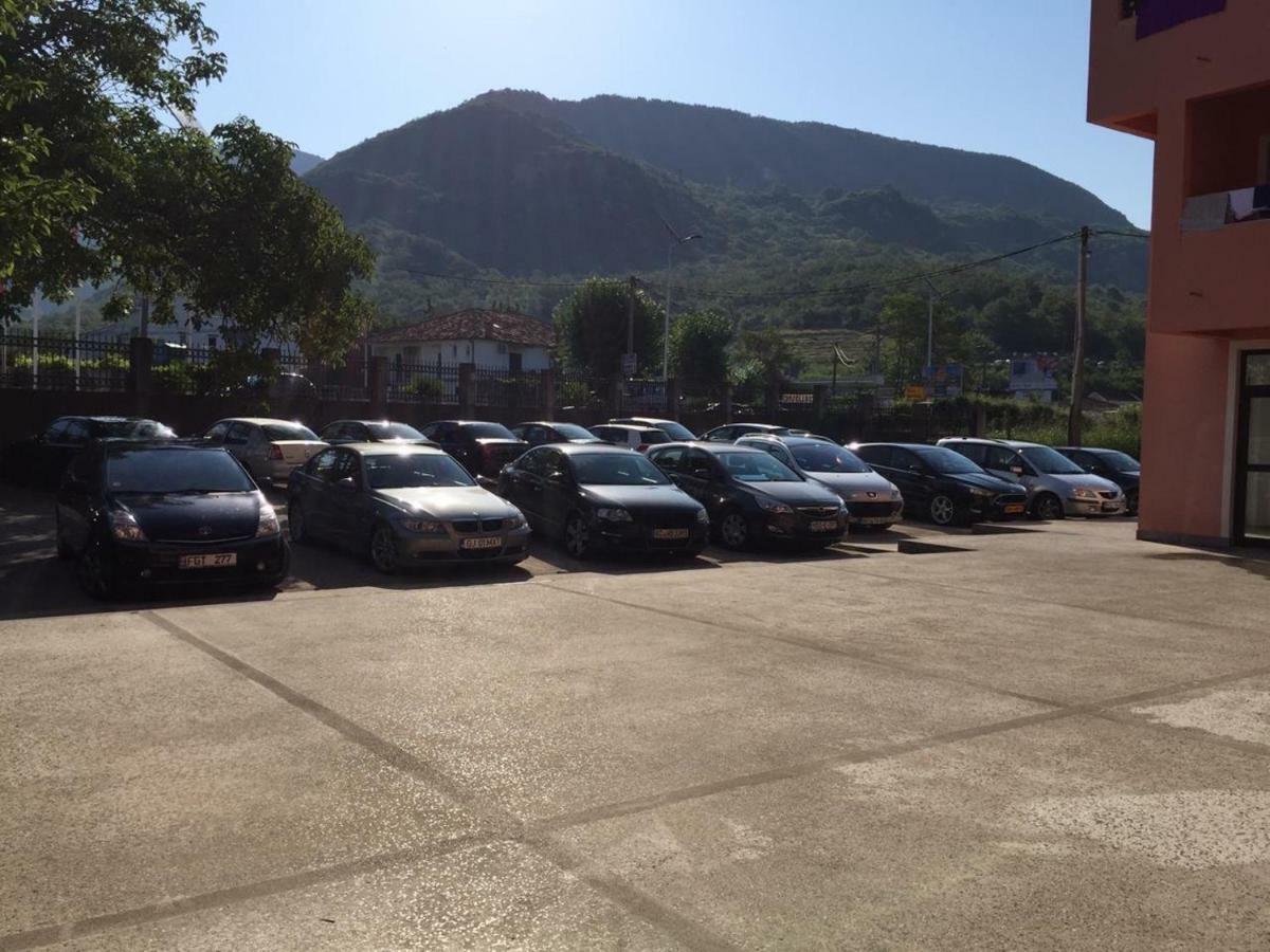 Guesthouse Orlovic Budva Eksteriør billede