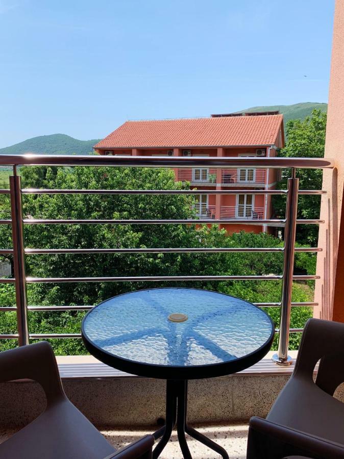 Guesthouse Orlovic Budva Eksteriør billede